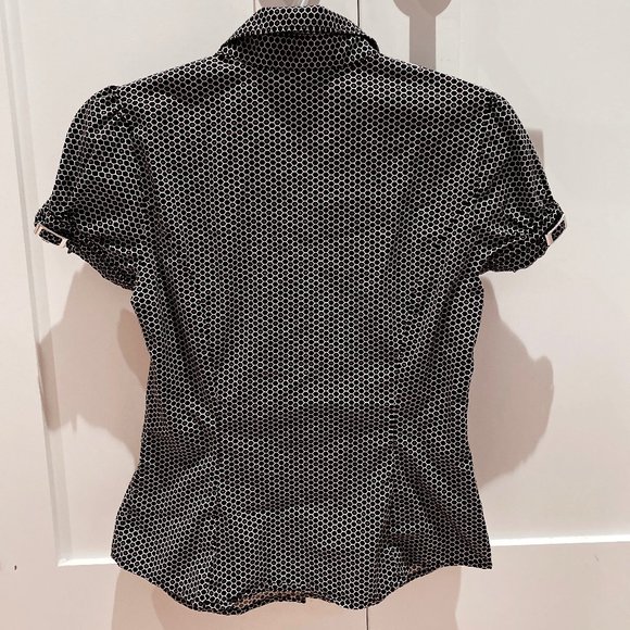 Express Studio Cap Sleeve Blouse - Picture 7 of 7